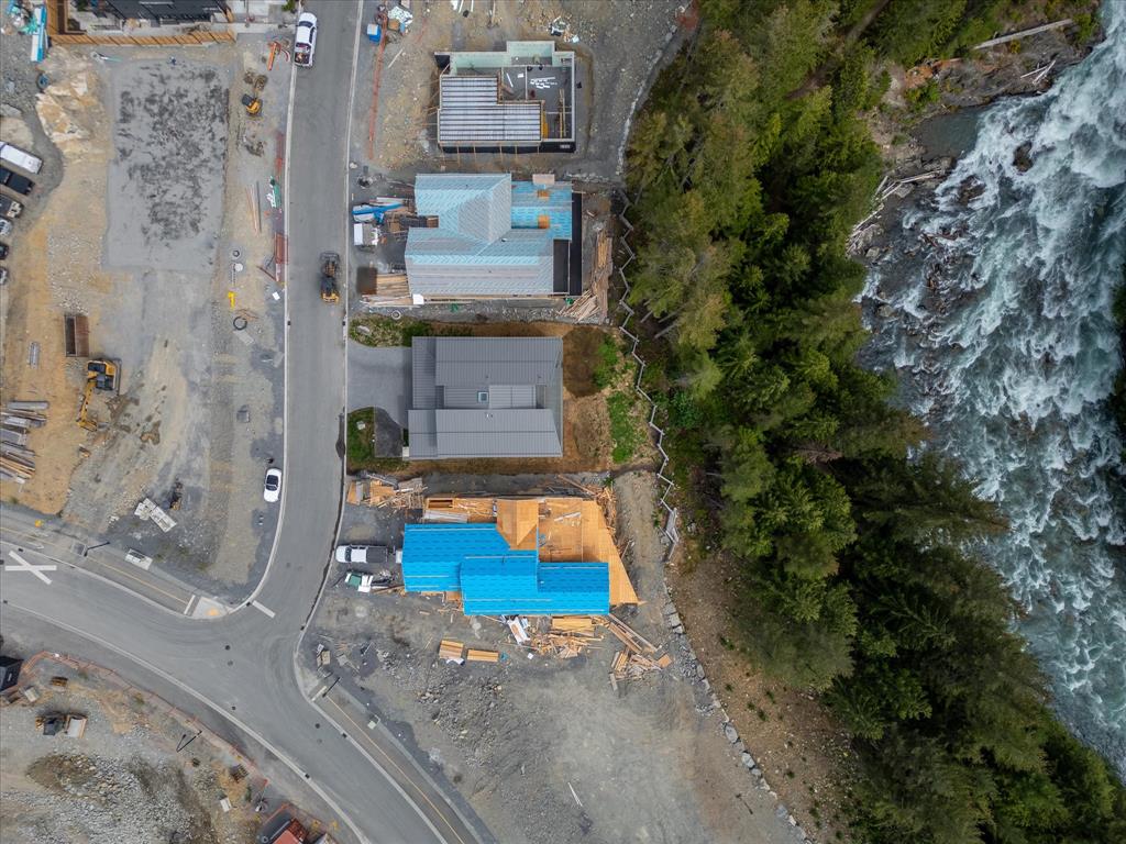 1710 River Run Place