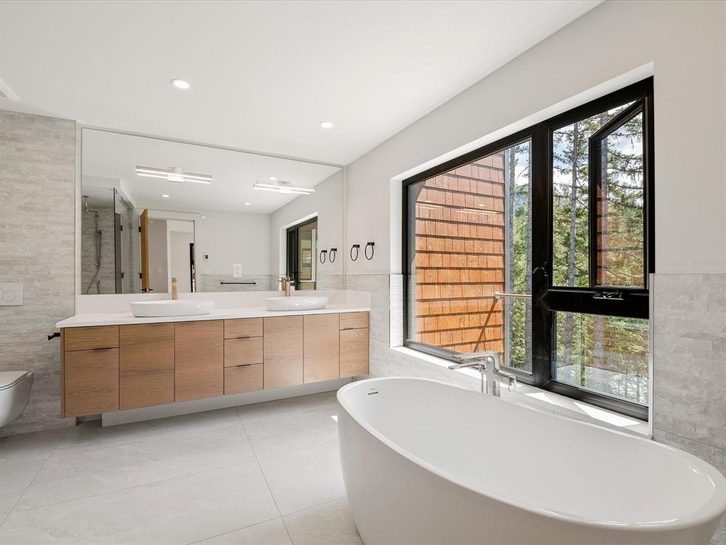 1710 River Run Place