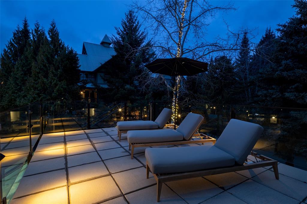 #308 – 4365 Northlands Boulevard