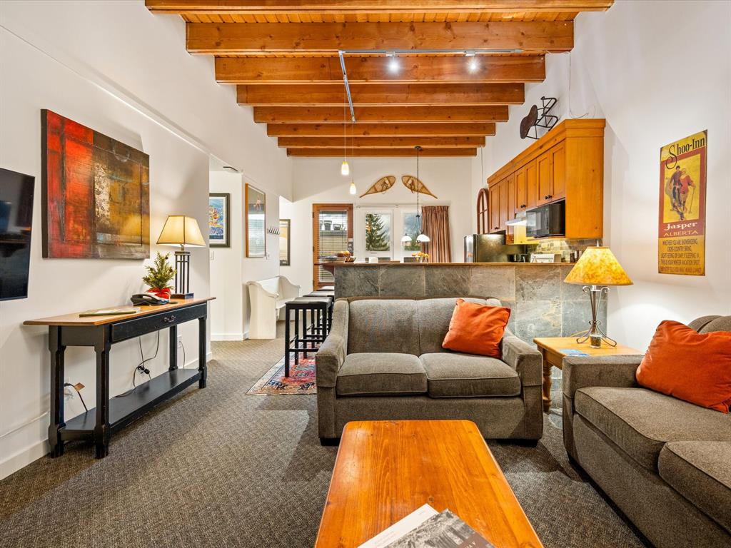 #515 – 4200 Whistler Way