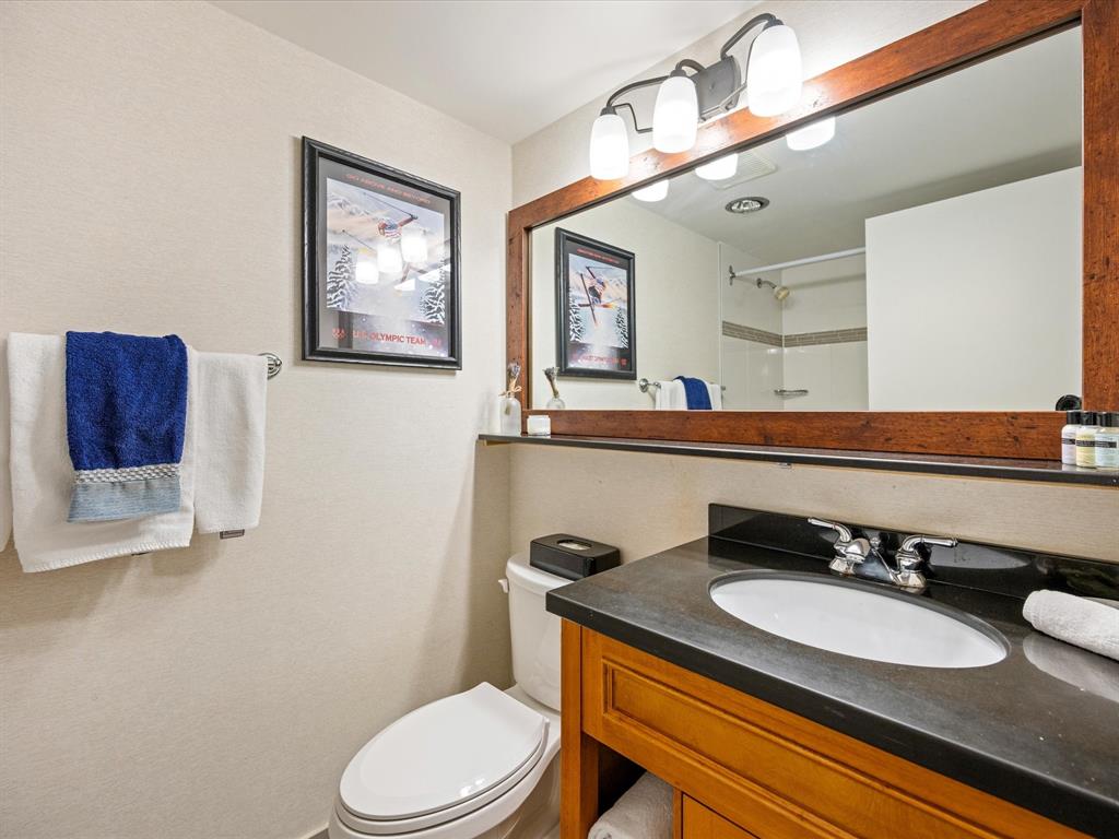 #515 – 4200 Whistler Way