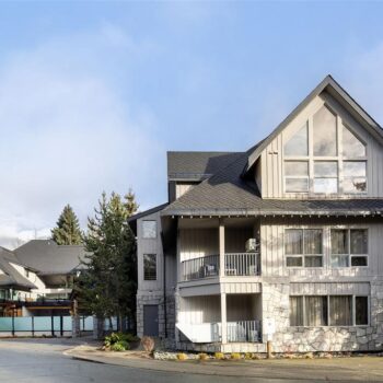 #110 – 4365 Northlands Boulevard