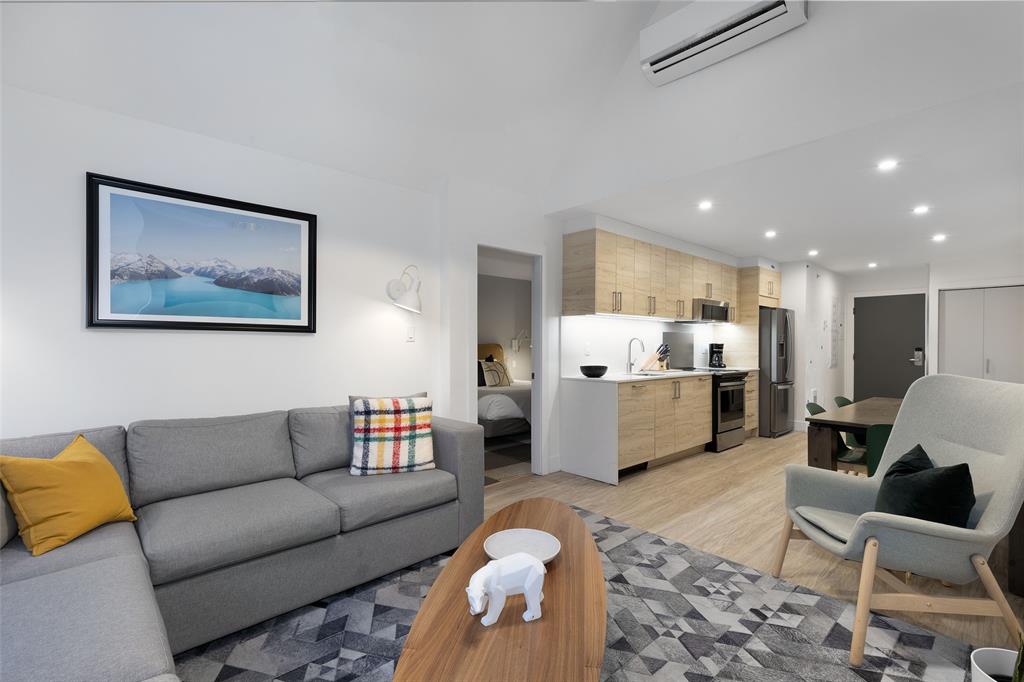 #302 – 4365 Northlands Boulevard