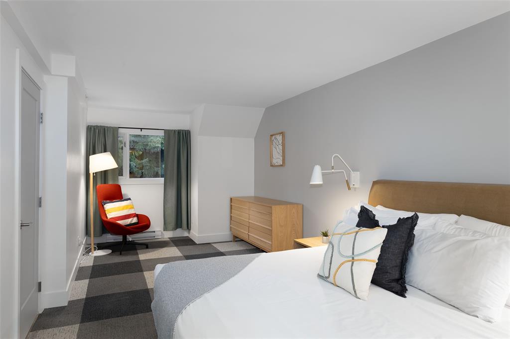 #302 – 4365 Northlands Boulevard