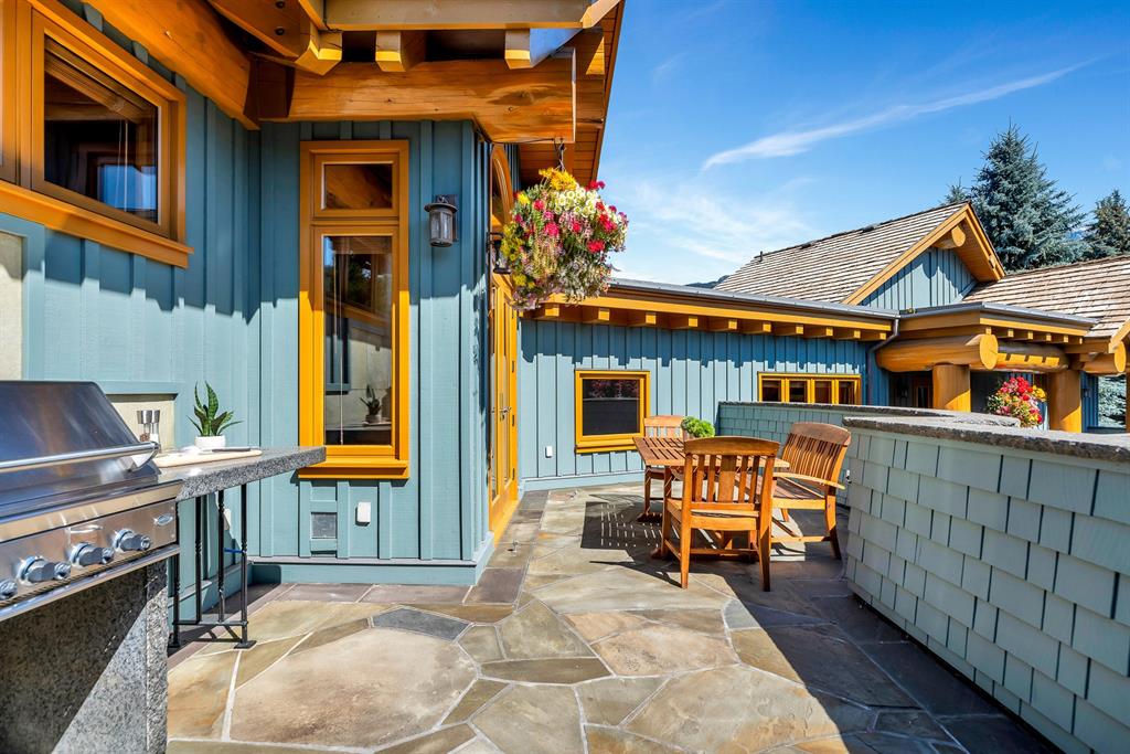 8059 Nicklaus North Boulevard