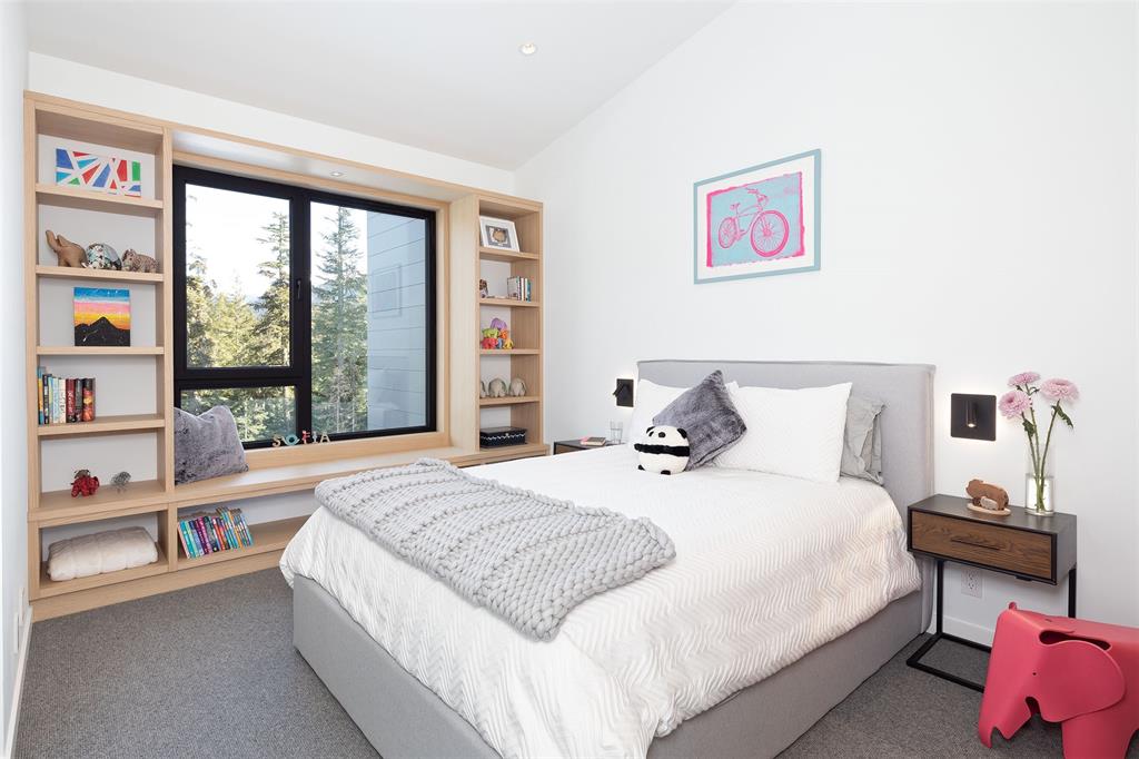 1600 Southlands Lane