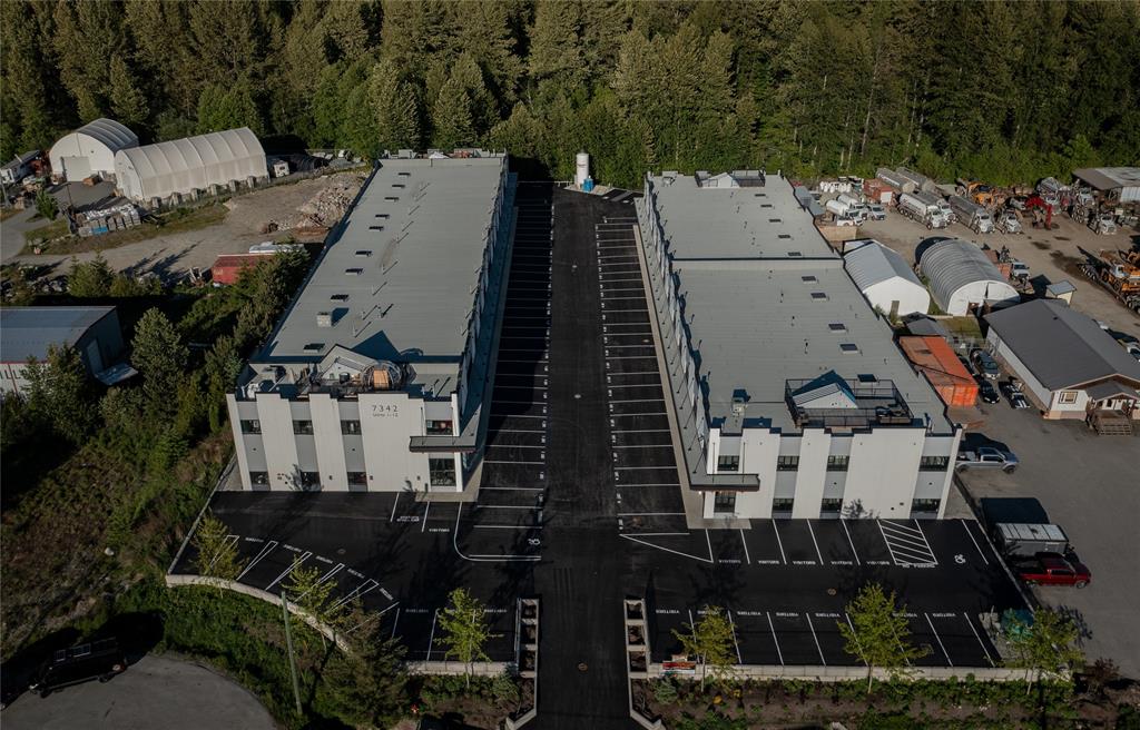 #24 – 7342 Industrial Way