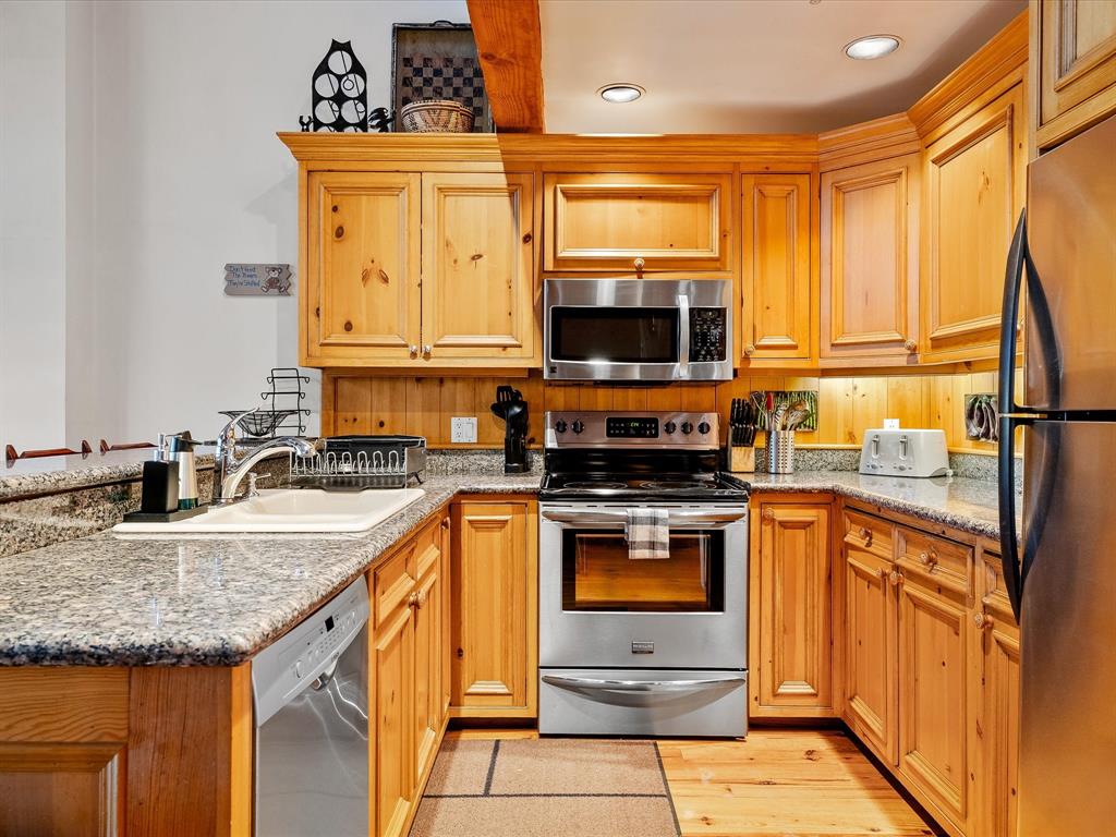 #37 – 4700 Glacier Drive