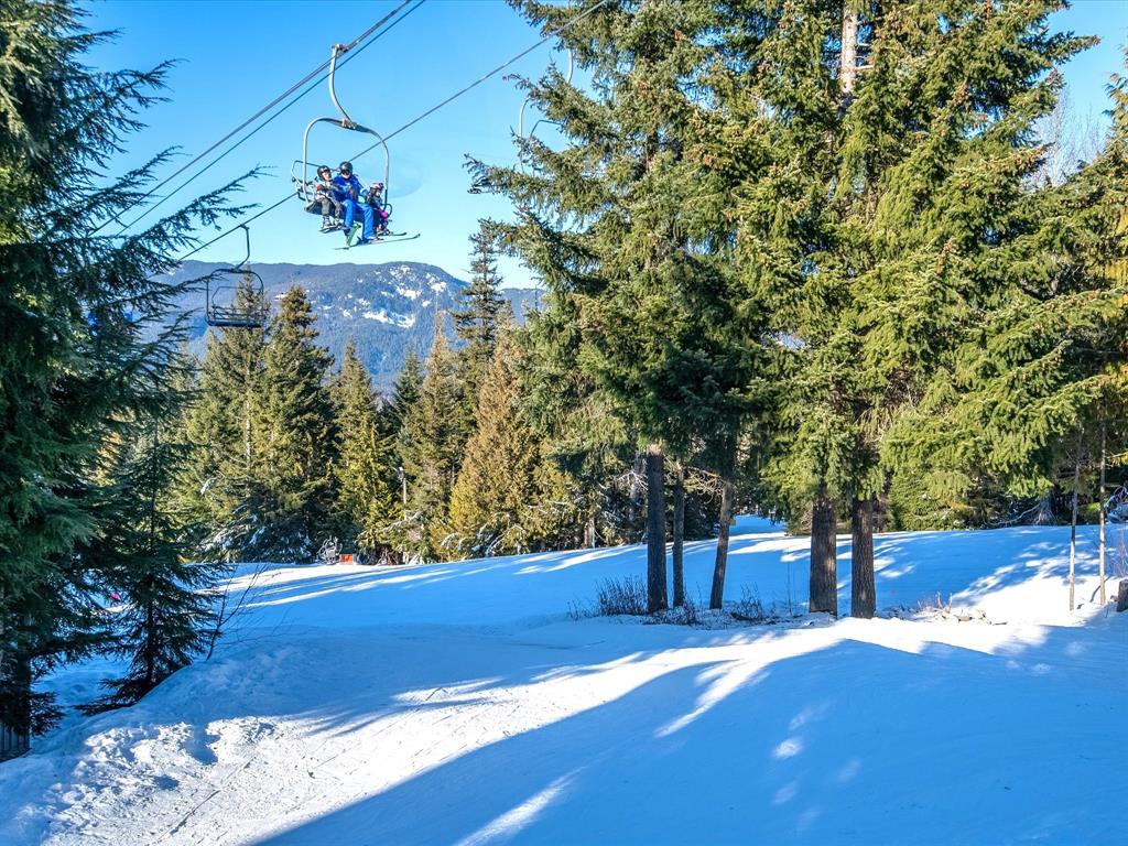 #37 – 4700 Glacier Drive