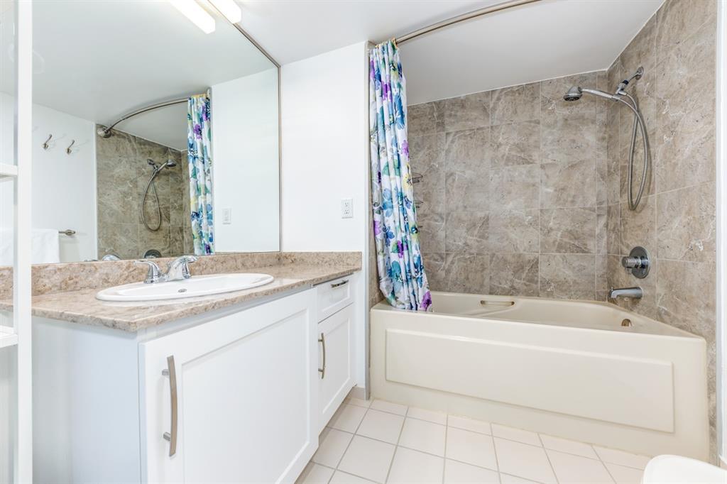 #424 – 4809 Spearhead Drive