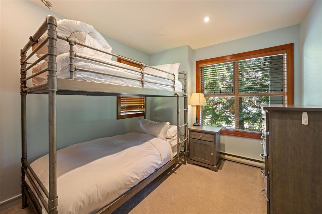 #4 – 4661 Blackcomb Way