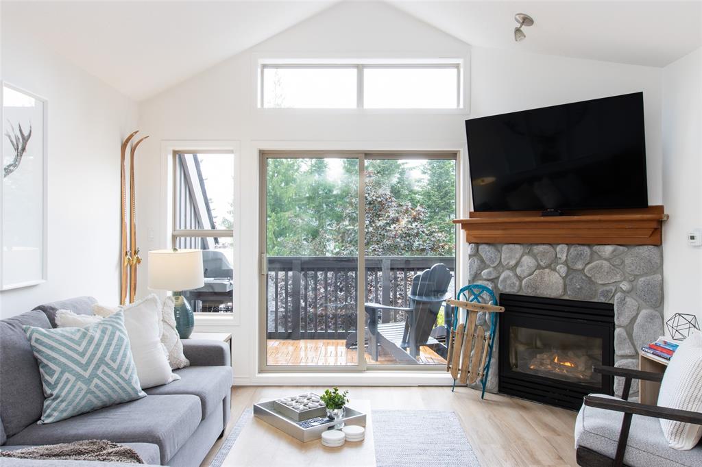 #7 – 4890 Painted Cliff Road