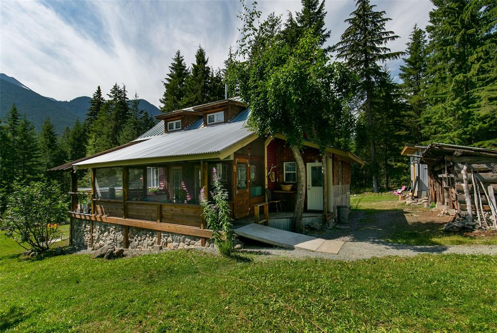 2841 Blackwater Road