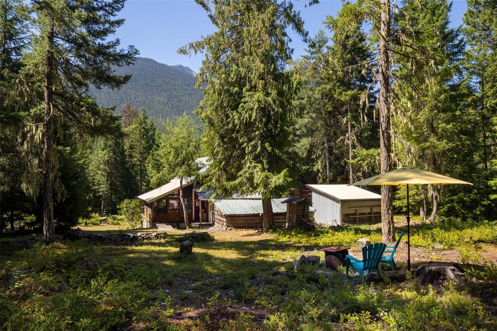 2841 Blackwater Road