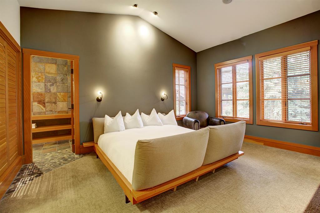 #6C – 2300 Nordic Drive