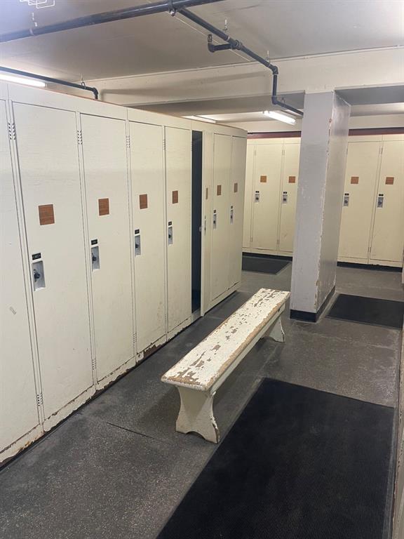 #304 – 4910 Spearhead Place