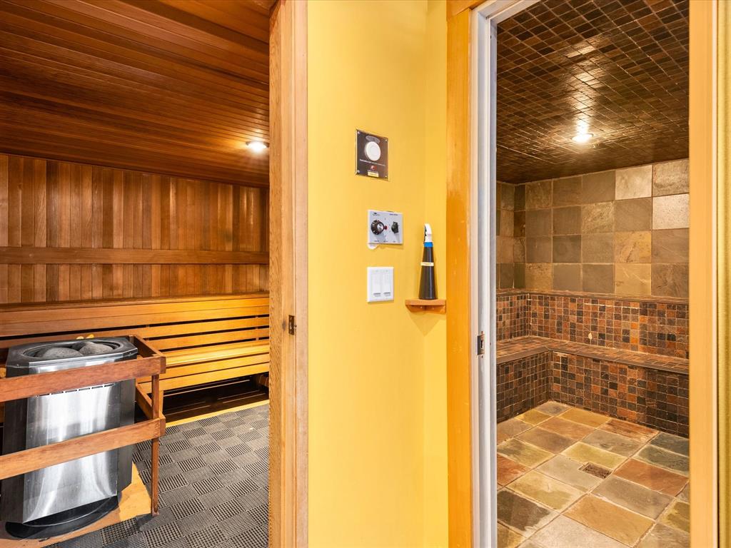 #10J – 2300 Nordic