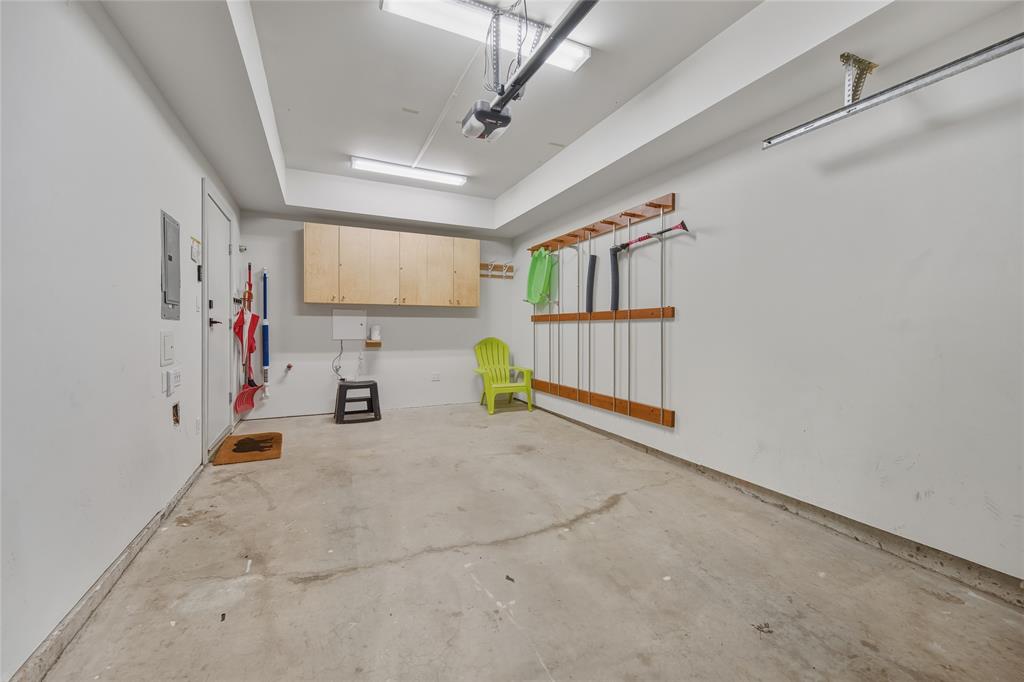 4813 Casabella Crescent