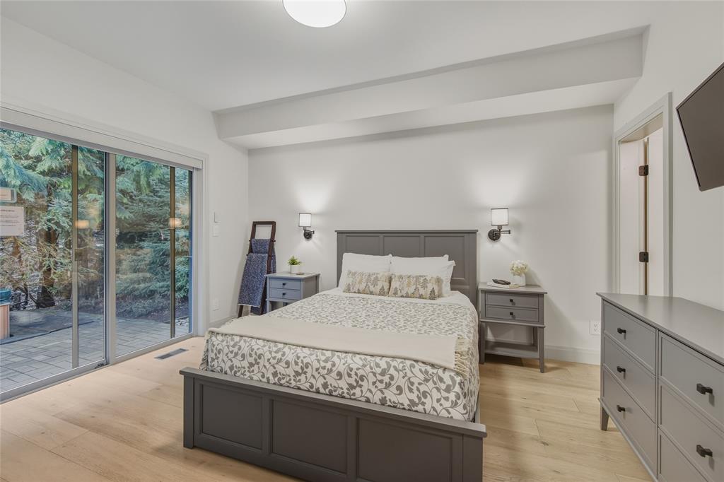 4813 Casabella Crescent