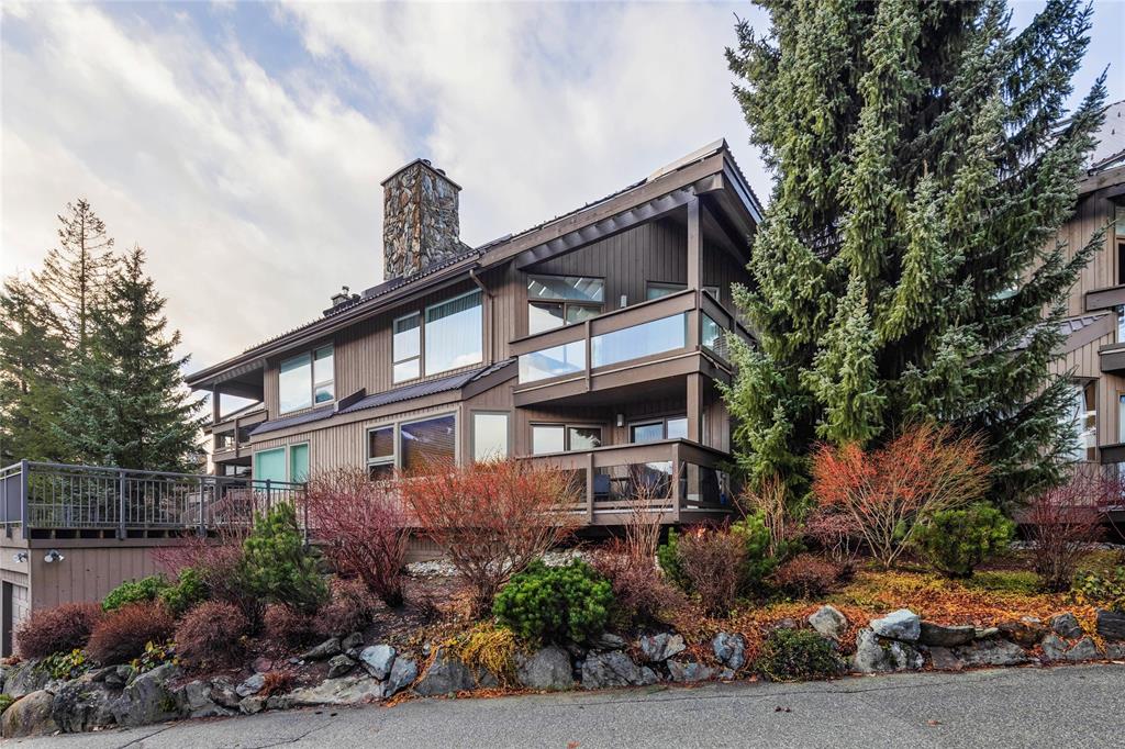 #109 – 6117 Eagle Drive