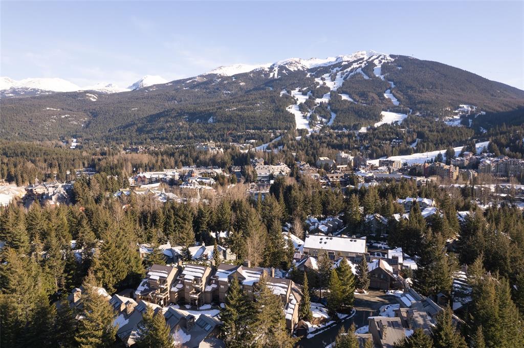 #109 – 6117 Eagle Drive