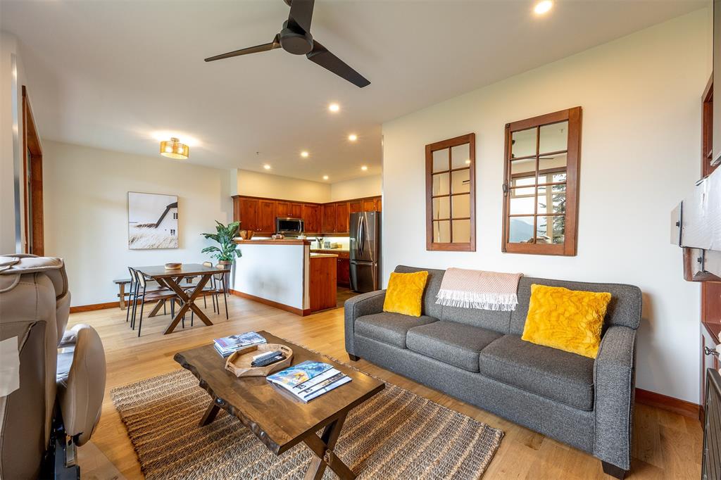 #4 – 2301 Taluswood Place