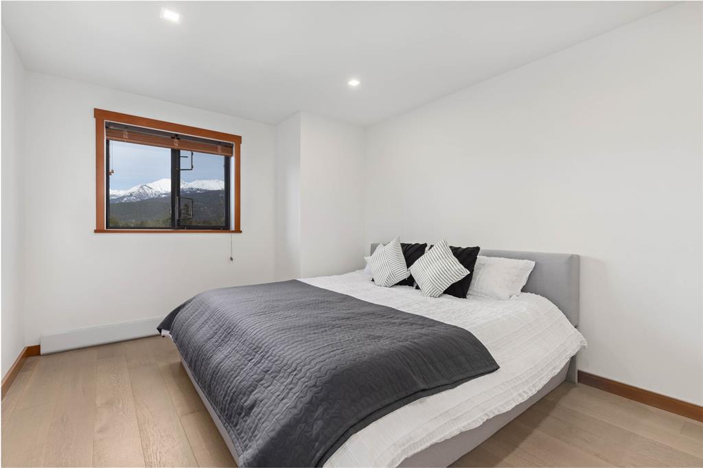 #406 – 3317 Ptarmigan Place