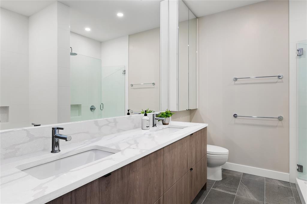 #30 – 4000 Sunstone Way