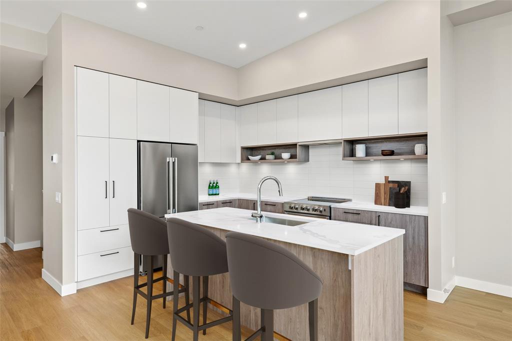 #28 – 4000 Sunstone Way