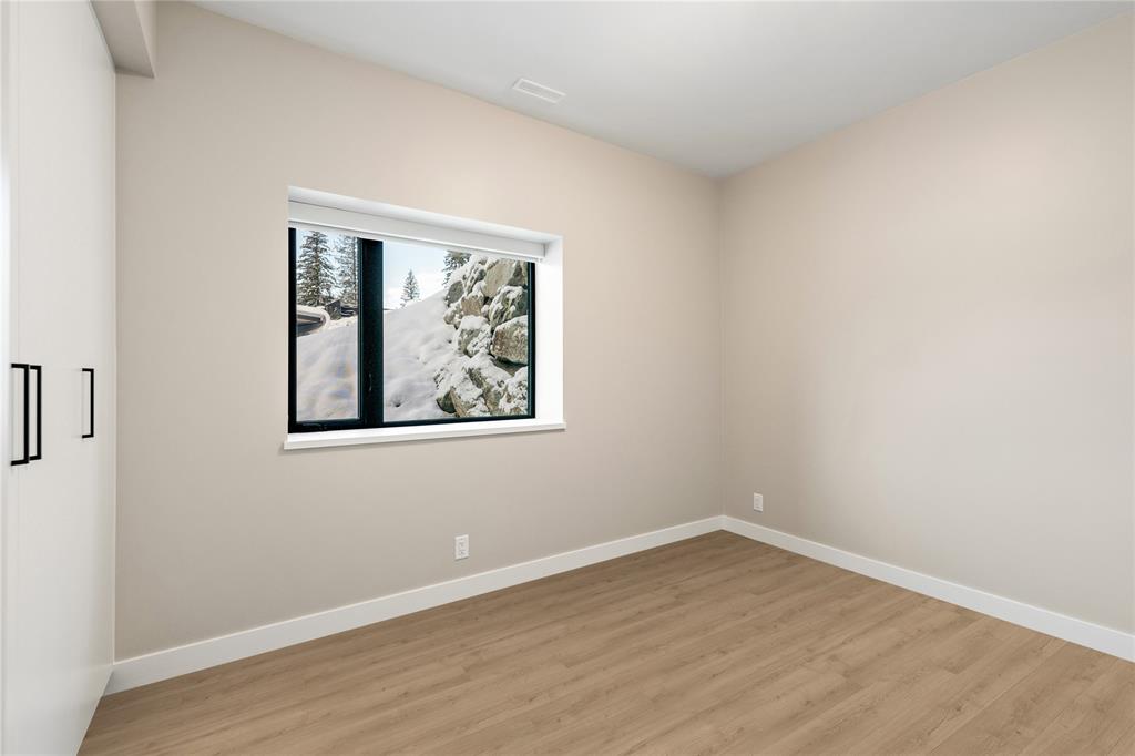 #28 – 4000 Sunstone Way