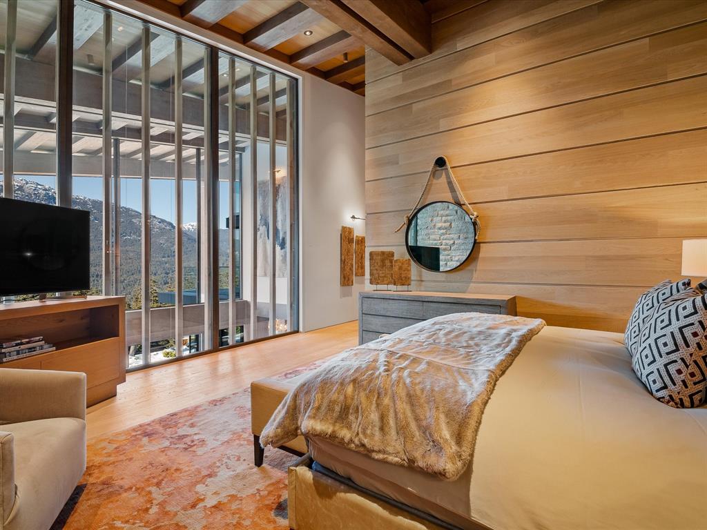 2982 High Point Drive