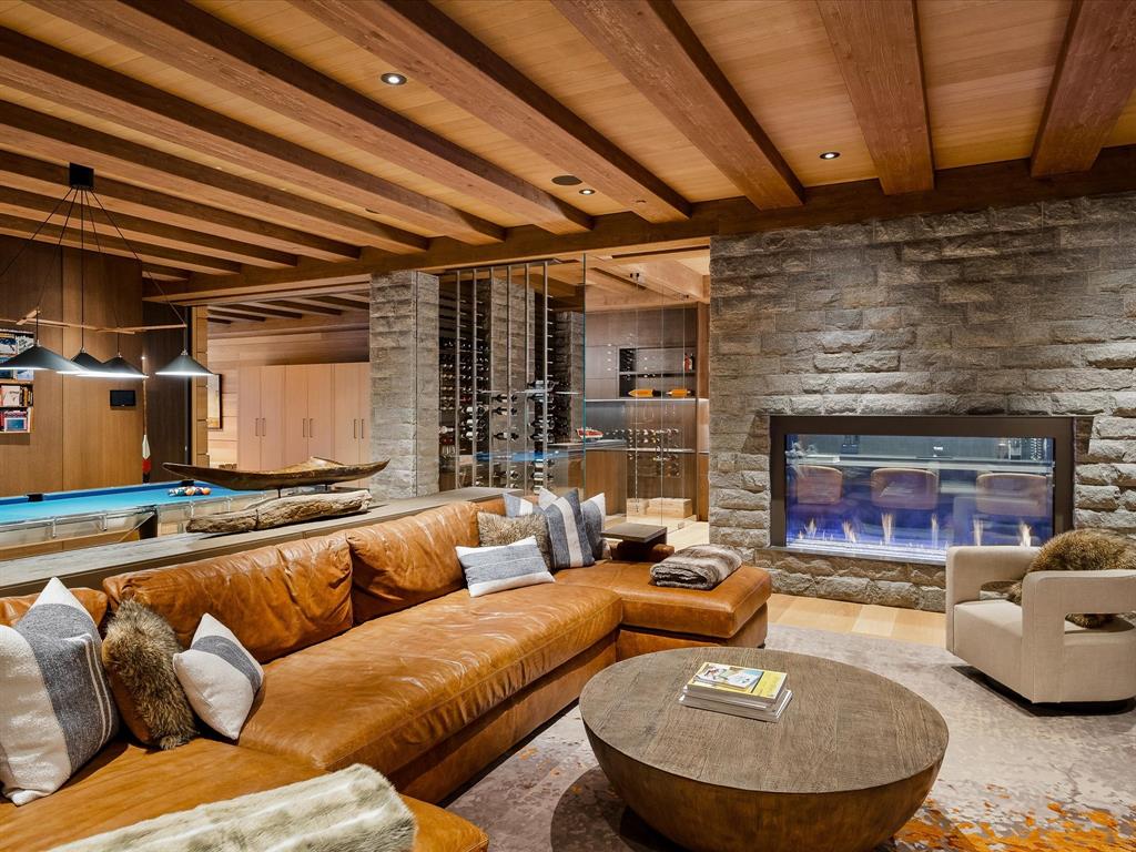 2982 High Point Drive