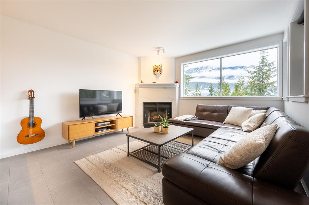 #14 – 2240 Gondola Way