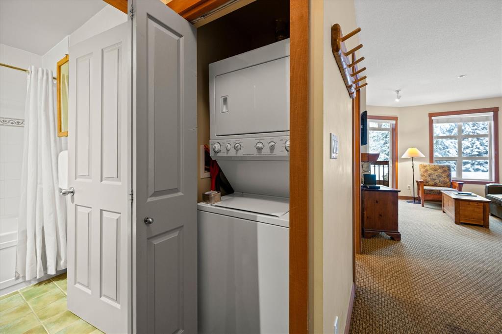 #212 – 4660 Blackcomb Way