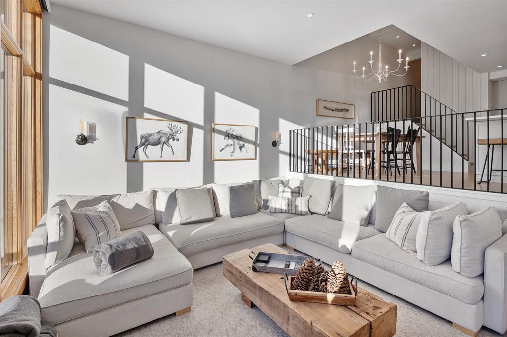 #2 – 2221 Gondola Way