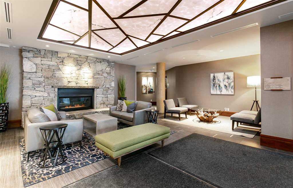 #309B – 2020 London Lane