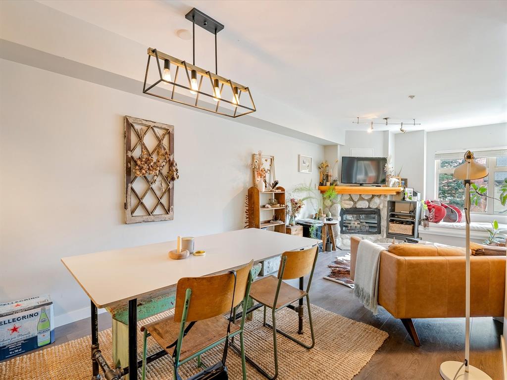 #211 – 2050 Lake Placid Road