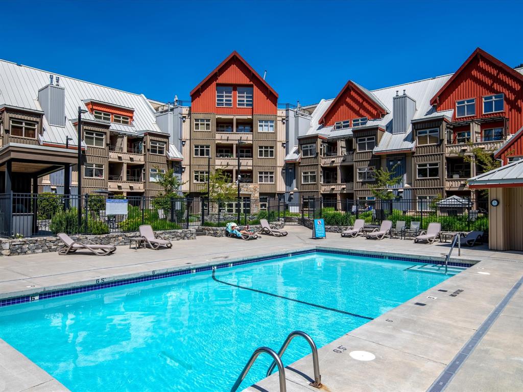 #211 – 2050 Lake Placid Road