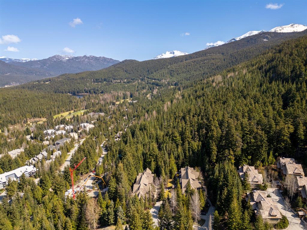 #16 – 4890 Painted Cliff Road