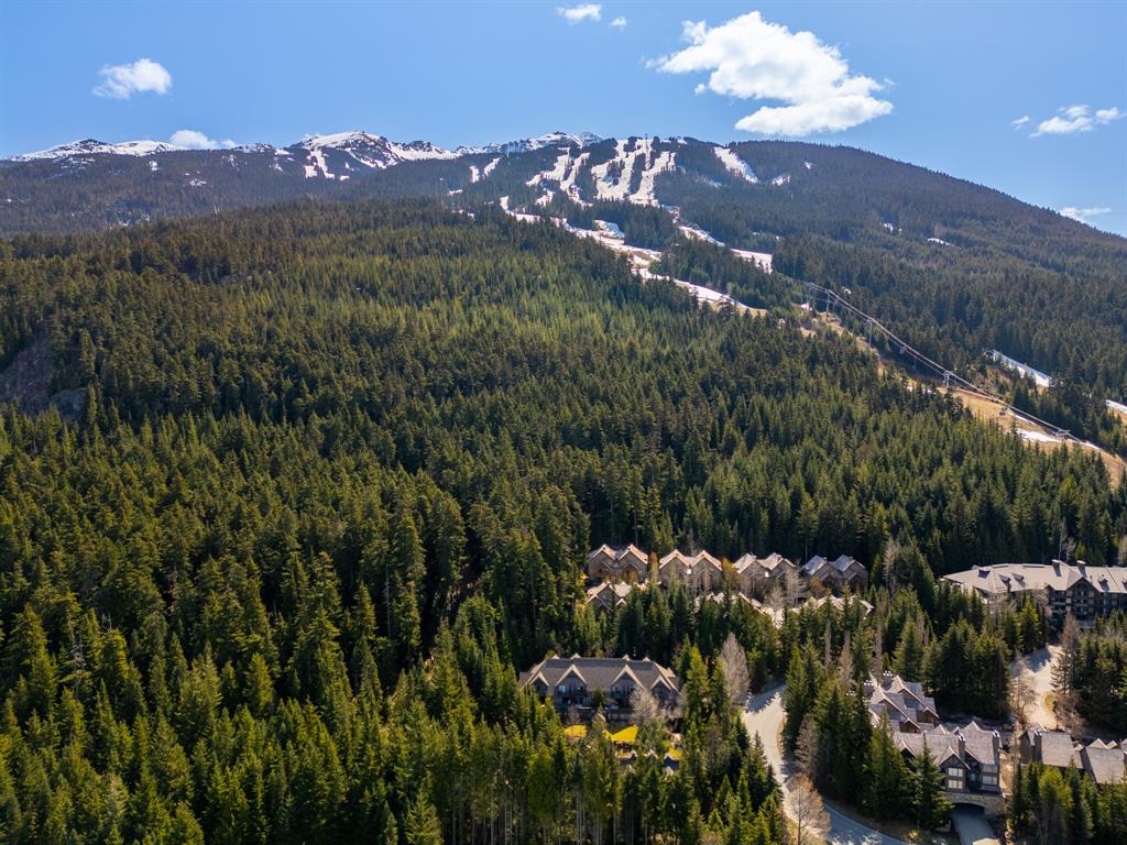 #16 – 4890 Painted Cliff Road