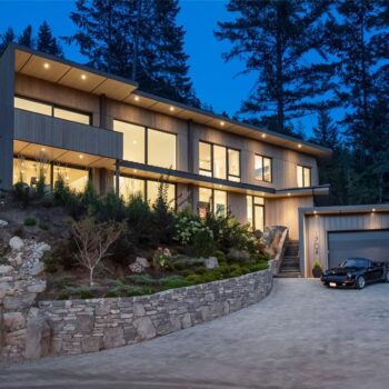 1704 Sugarloaf Place