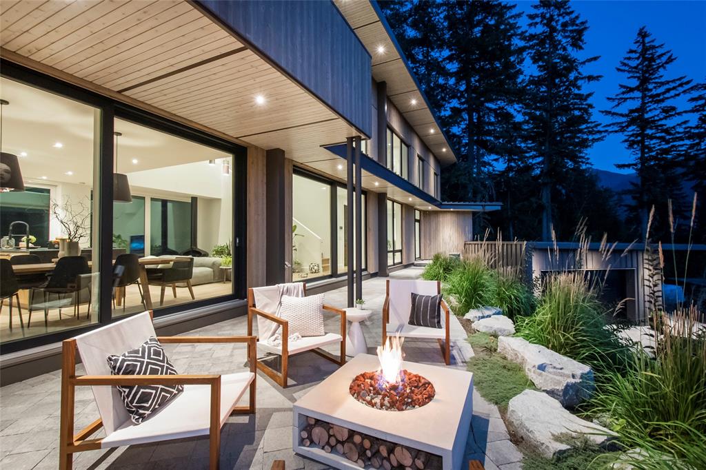 1704 Sugarloaf Place