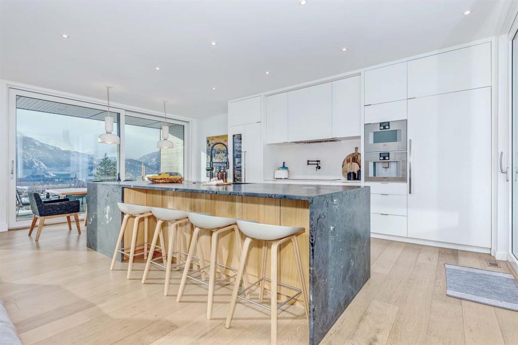 1704 Sugarloaf Place