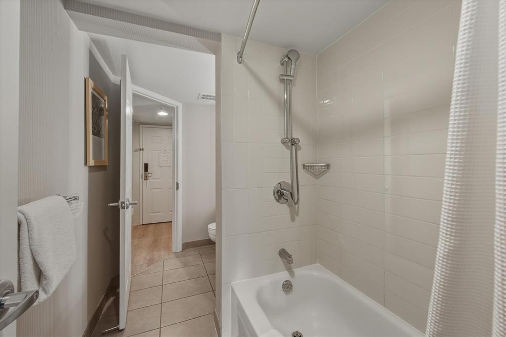 #1409 – 4308 Main Street