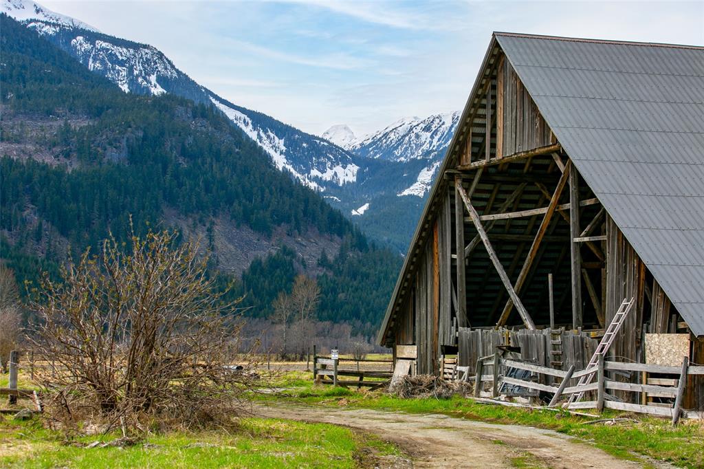 7631 Pemberton Meadows Road