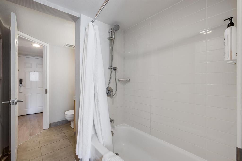 #1509 – 4308 Main Street