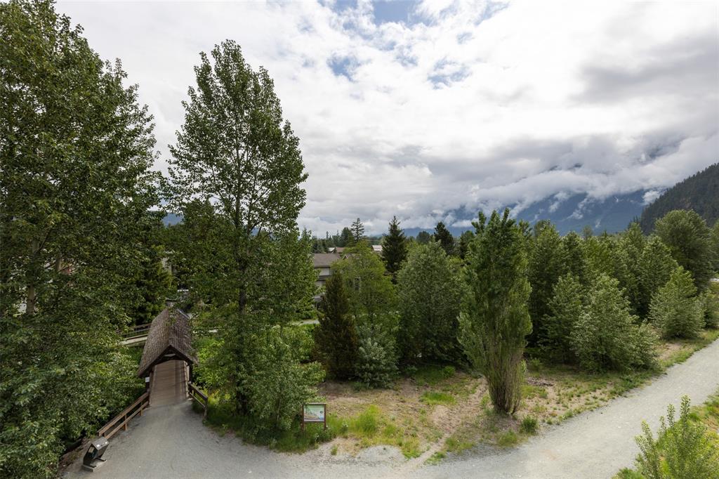 #313 – 7350 Crabapple Court