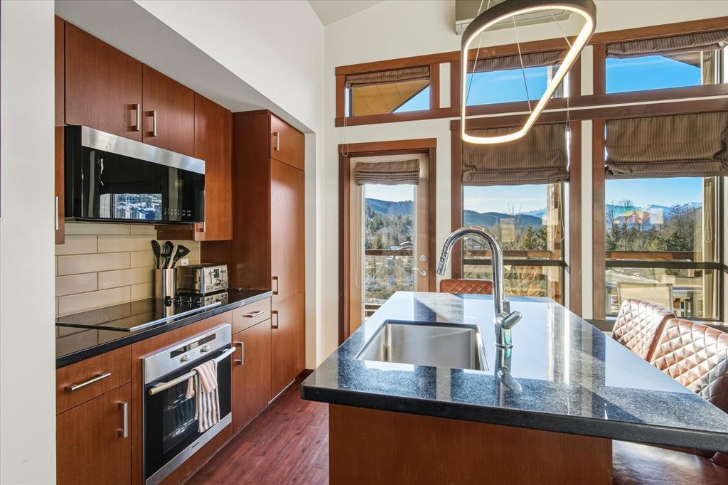 #308D – 2020 London Lane