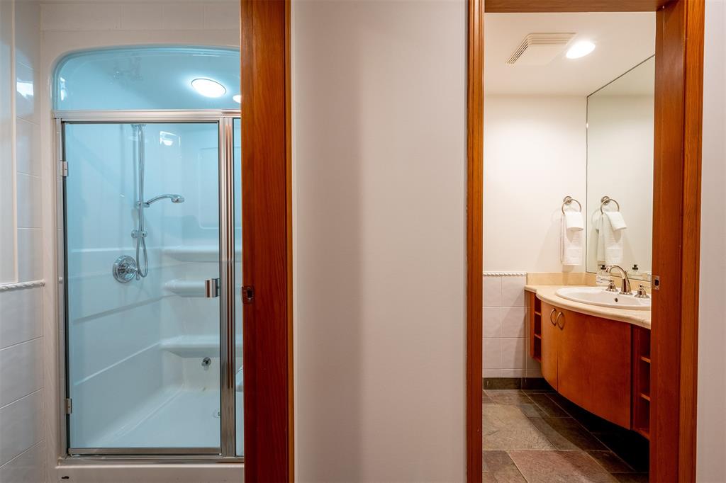 3012 Alpine Crescent