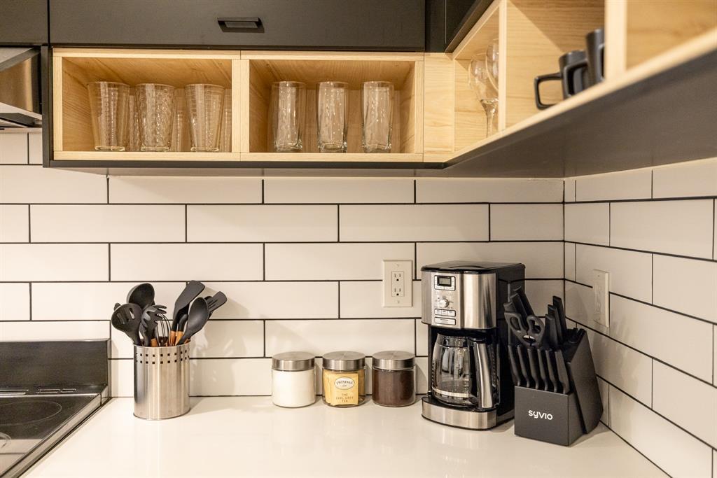 #100 – 2021 Karen Crescent